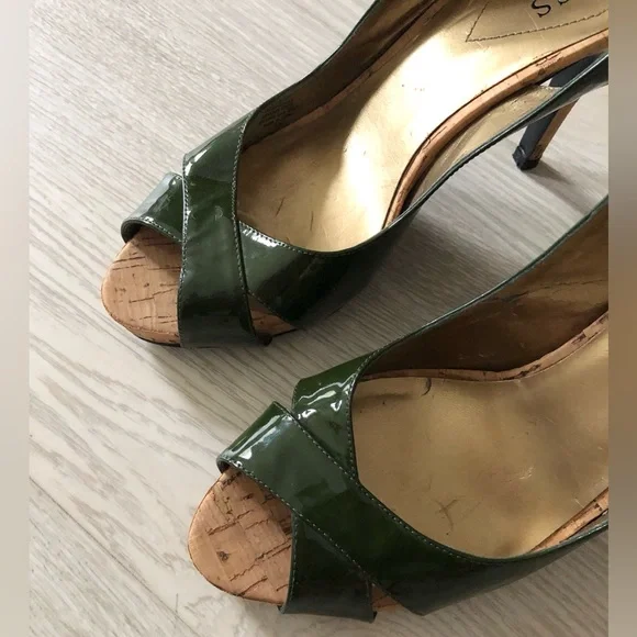 Guess by Marciano Green Leather High Heel Slingback Cork Heels - Picture 9 of 16